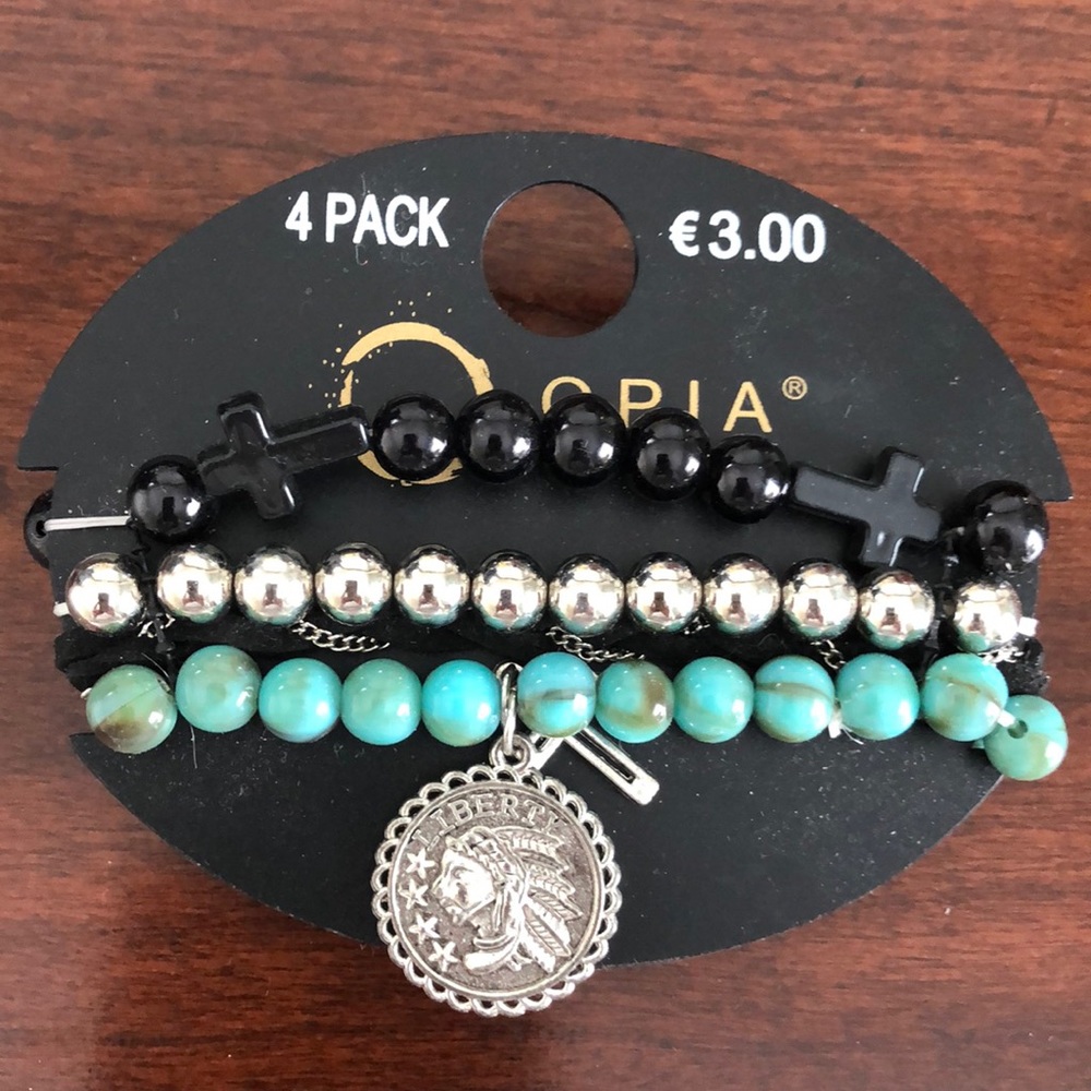 Bracelet 4 pack.  Very unique.